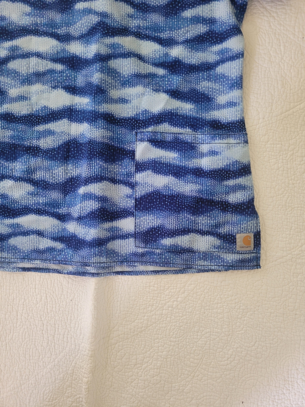 Carhartt Blue & White Patterned V-Neck Scrub Top - Picture 7 of 9